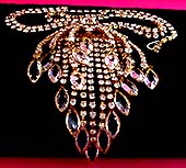 a beautiful vintage costume jewelry Juliana necklace