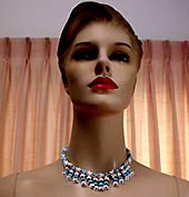 a beautiful vintage costume jewelry Juliana necklace