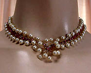 a beautiful vintage costume jewelry Juliana necklace
