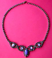 a beautiful vintage costume jewelry Juliana necklace