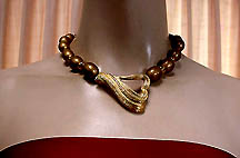 a beautiful vintage costume jewelry Juliana necklace
