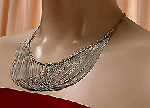 a beautiful vintage costume jewelry Juliana necklace