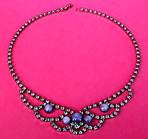 a beautiful vintage costume jewelry Juliana necklace