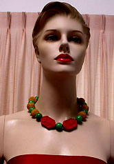 a beautiful vintage costume jewelry Juliana necklace