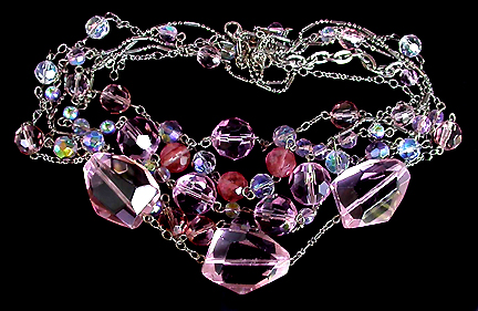 a beautiful vintage costume jewelry necklace unsigned