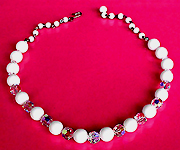 a beautiful vintage costume jewelry Juliana necklace