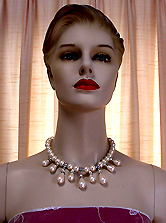 a beautiful vintage costume jewelry Juliana necklace