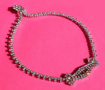 a beautiful vintage costume jewelry necklace
