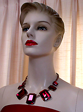 a beautiful vintage costume jewelry necklace