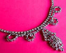 a beautiful vintage costume jewelry necklace