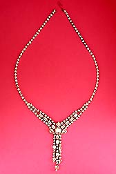 a beautiful vintage costume jewelry necklace Weiss