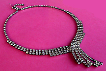 a beautiful vintage costume jewelry necklace