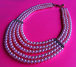 a beautiful vintage costume jewelry necklace