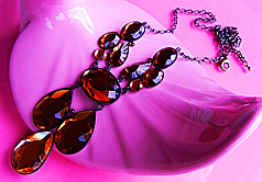 a beautiful vintage costume jewelry necklace