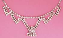 a beautiful vintage costume jewelry choker necklace unsigned