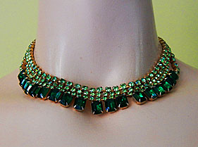 a beautiful vintage costume jewelry necklace