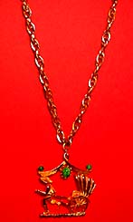 a beautiful vintage costume jewelry necklace Miriam Haskell