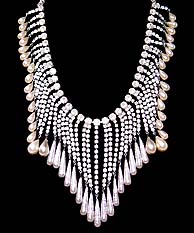 a beautiful vintage costume jewelry choker necklace unsigned