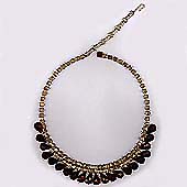 a beautiful vintage costume jewelry necklace Lisner