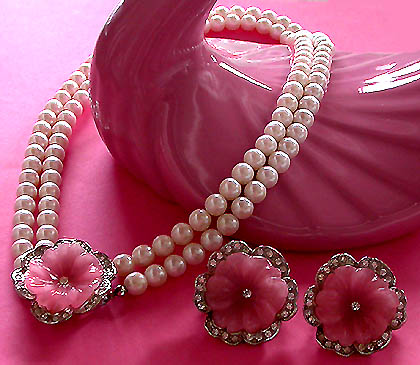 a beautiful vintage costume jewelry parure