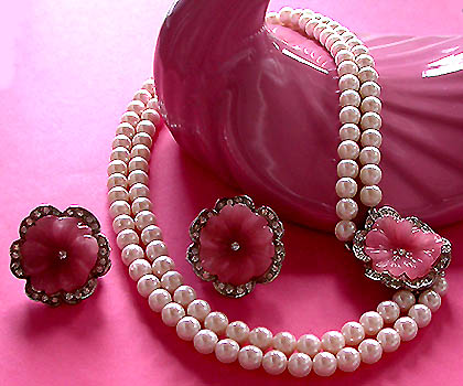 a beautiful vintage costume jewelry parure