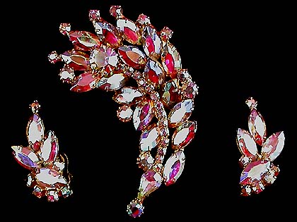 a beautiful vintage costume jewelry parure