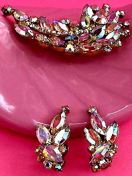 a beautiful vintage costume jewelry parure
