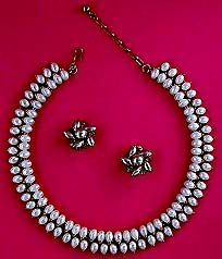a beautiful Juliana vintage costume jewelry necklace, bracelet and earrings