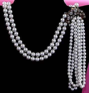 a beautiful vintage costume jewelry parure