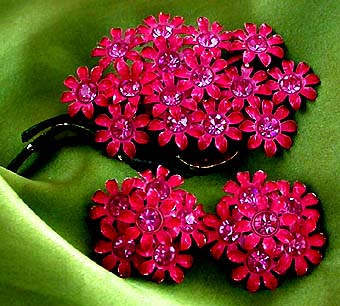 a beautiful vintage costume jewelry parure