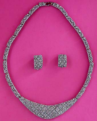 a beautiful vintage costume jewelry parure