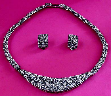 a beautiful vintage costume jewelry parure