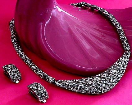 a beautiful vintage costume jewelry parure