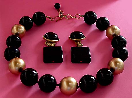 a beautiful vintage costume jewelry parure