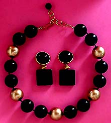 a beautiful Juliana vintage costume jewelry necklace, bracelet and earrings