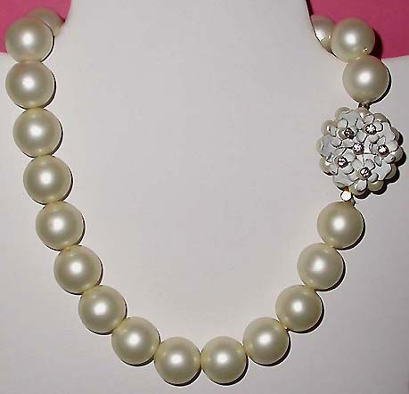 a beautiful vintage costume jewelry parure