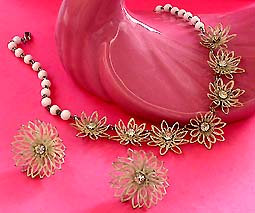 a beautiful Juliana vintage costume jewelry necklace, bracelet and earrings