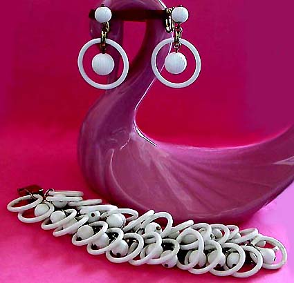 a beautiful vintage costume jewelry parure