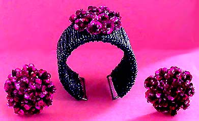 a beautiful vintage costume jewelry parure