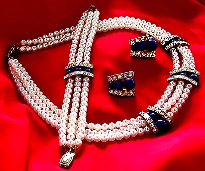 a beautiful vintage costume jewelry parure