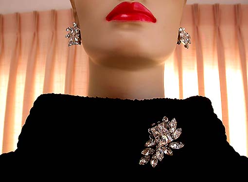 a beautiful vintage costume jewelry parure