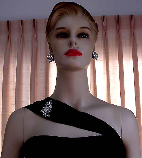 a beautiful vintage costume jewelry parure