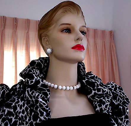 a beautiful vintage costume jewelry parure