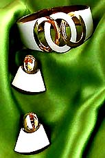 a beautiful Juliana vintage costume jewelry necklace, bracelet and earrings