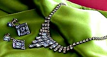 a beautiful Juliana vintage costume jewelry necklace, bracelet and earrings