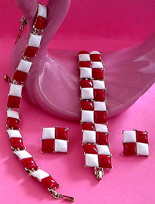 a beautiful vintage costume jewelry parure