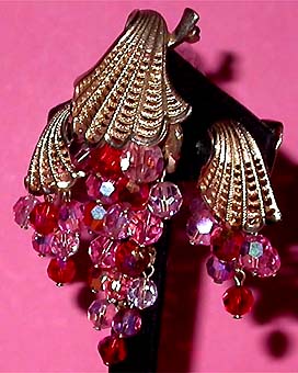 a beautiful vintage costume jewelry parure
