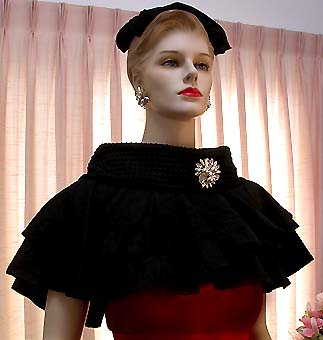 a beautiful vintage costume jewelry parure