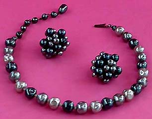 a beautiful vintage costume jewelry parure