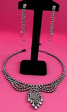 a beautiful vintage costume jewelry parure